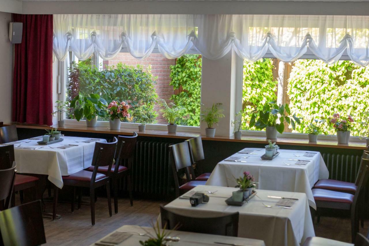 Schlueter Hotel & Restaurant Wankendorf Extérieur photo